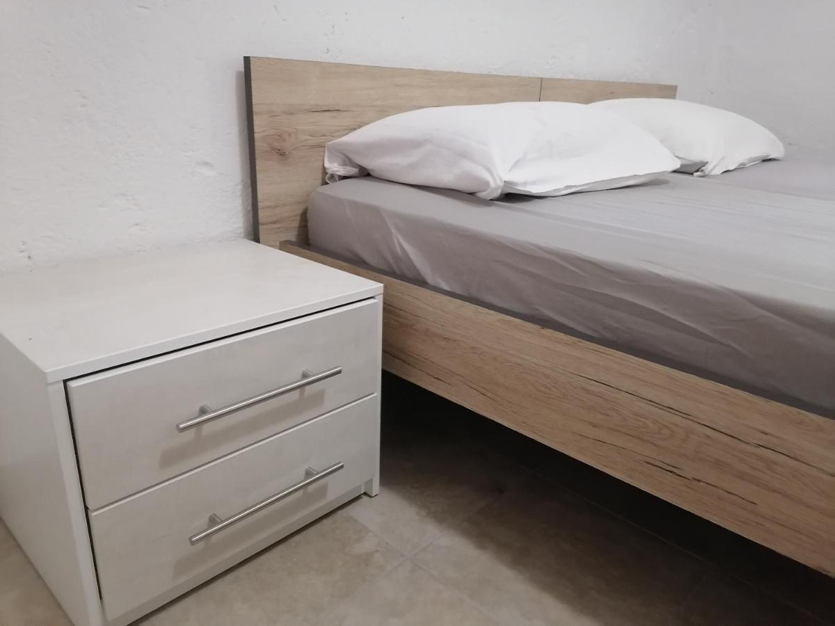 Apartman Milan Obrovac Eksteriør billede